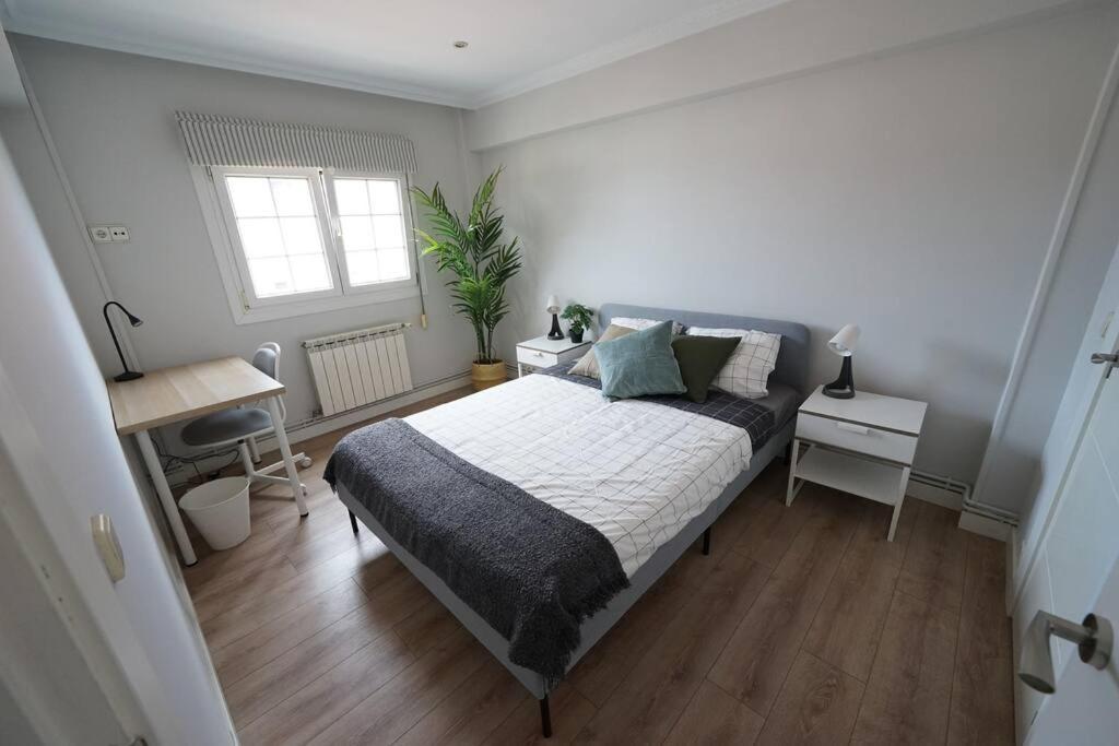 Bonito Y Acogedor Apartamento En Сантандер Екстер'єр фото